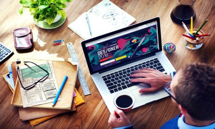 تعلم تصميم مواقع انترنت من الصفر