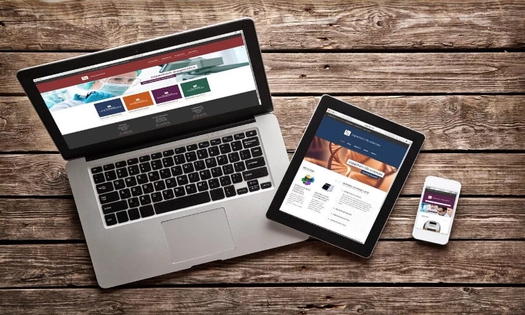 إدارة حسابات التواصل الاجتماعي